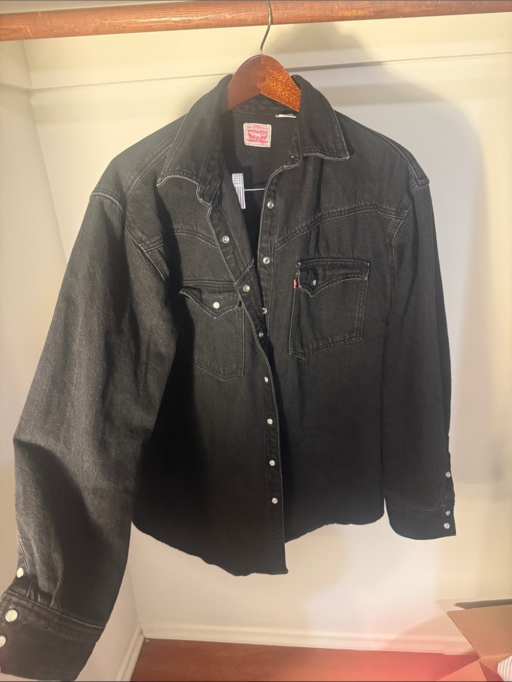 Levi's Black/Grey (S) Oversized Denim Western Snap Shirt Jacket